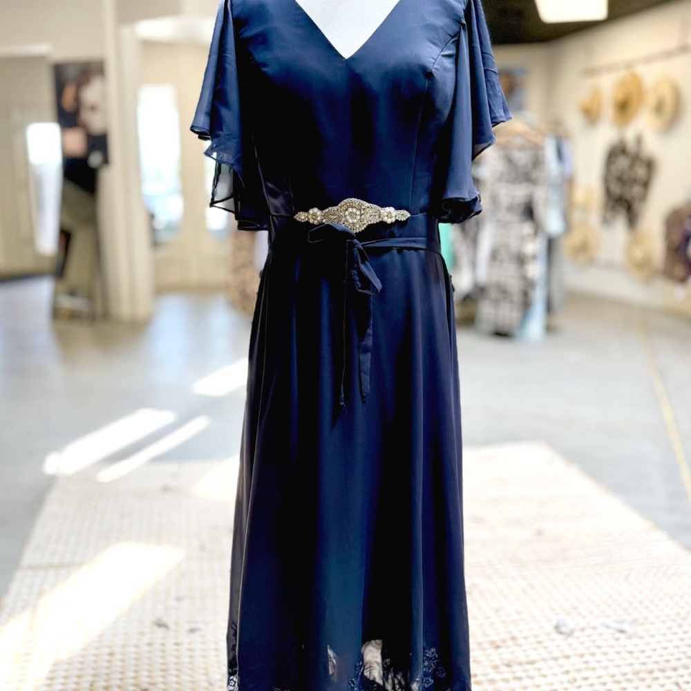 Chic Navy Midi Dress with Embellished Belt